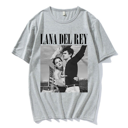 Stiilne lühikeste varrukatega T-särk 